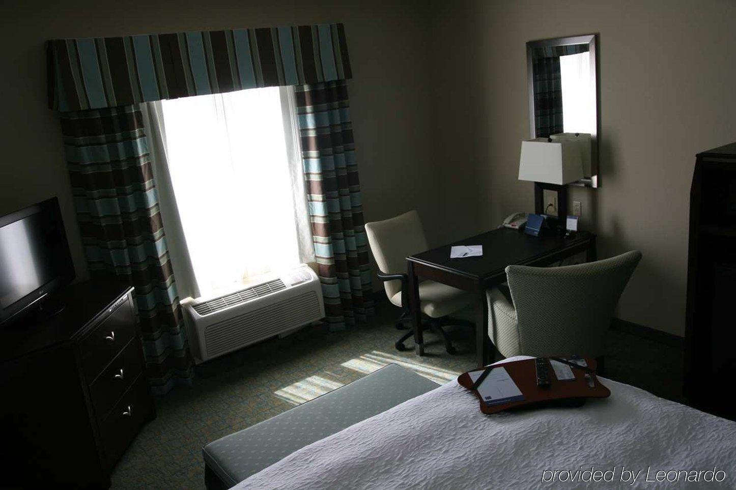 Hampton Inn & Suites CrawfordsvilleCrawfordsville  Szoba fotó